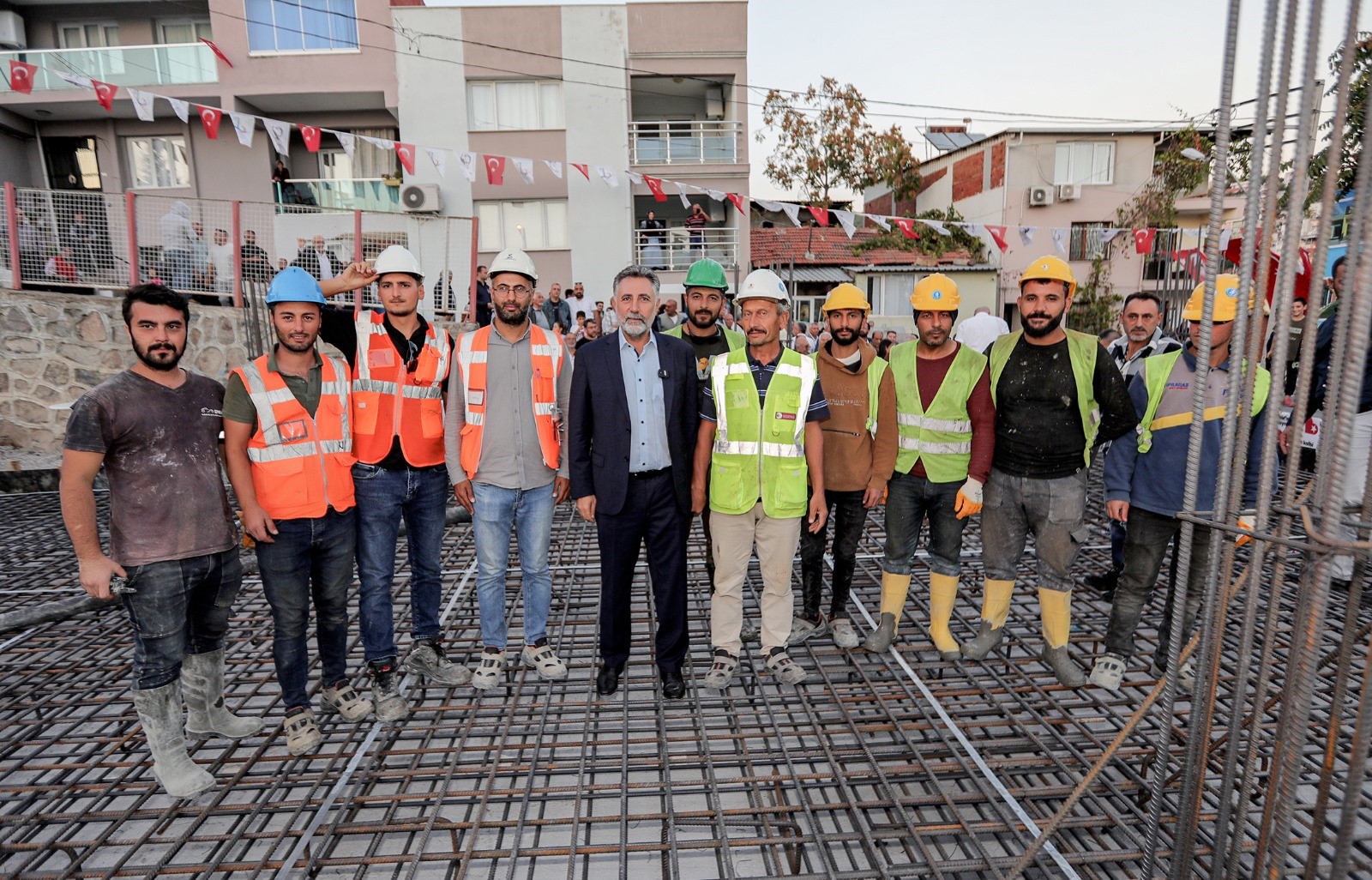 Bayraklı’nın 5. anaokulu için temel atıldı